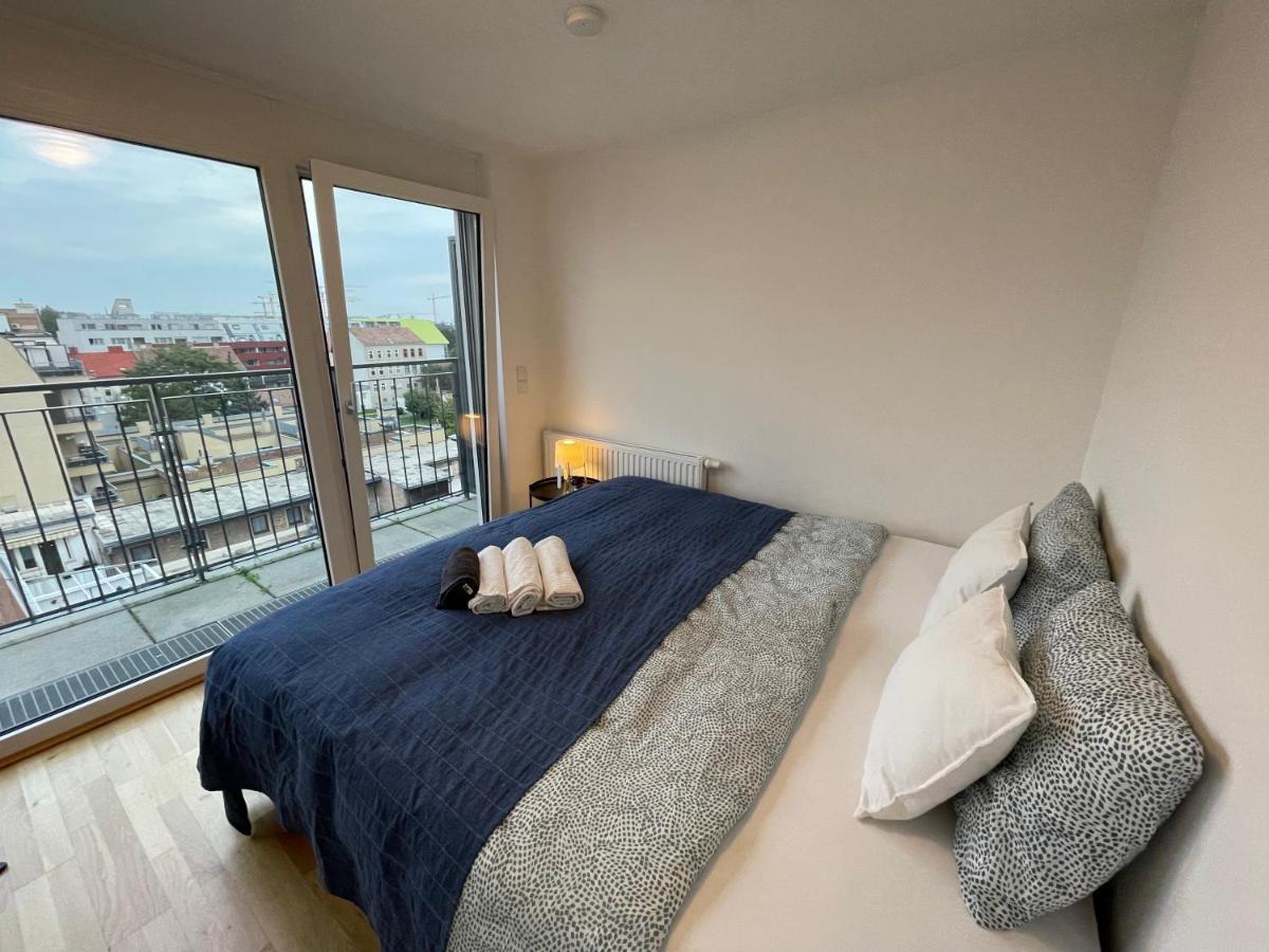 Eca Rooftop Live - Private Rooms & Serviced Apartments Вена Экстерьер фото