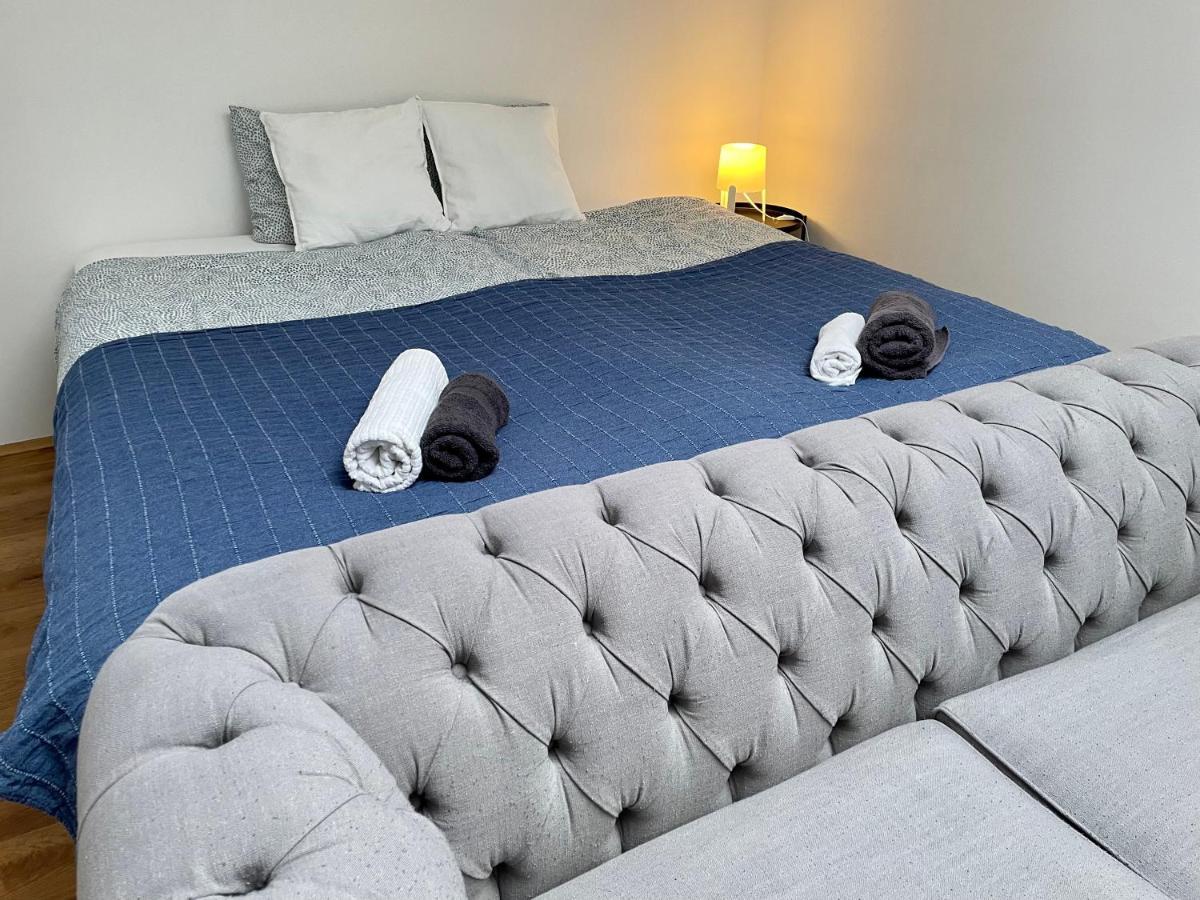Eca Rooftop Live - Private Rooms & Serviced Apartments Вена Экстерьер фото